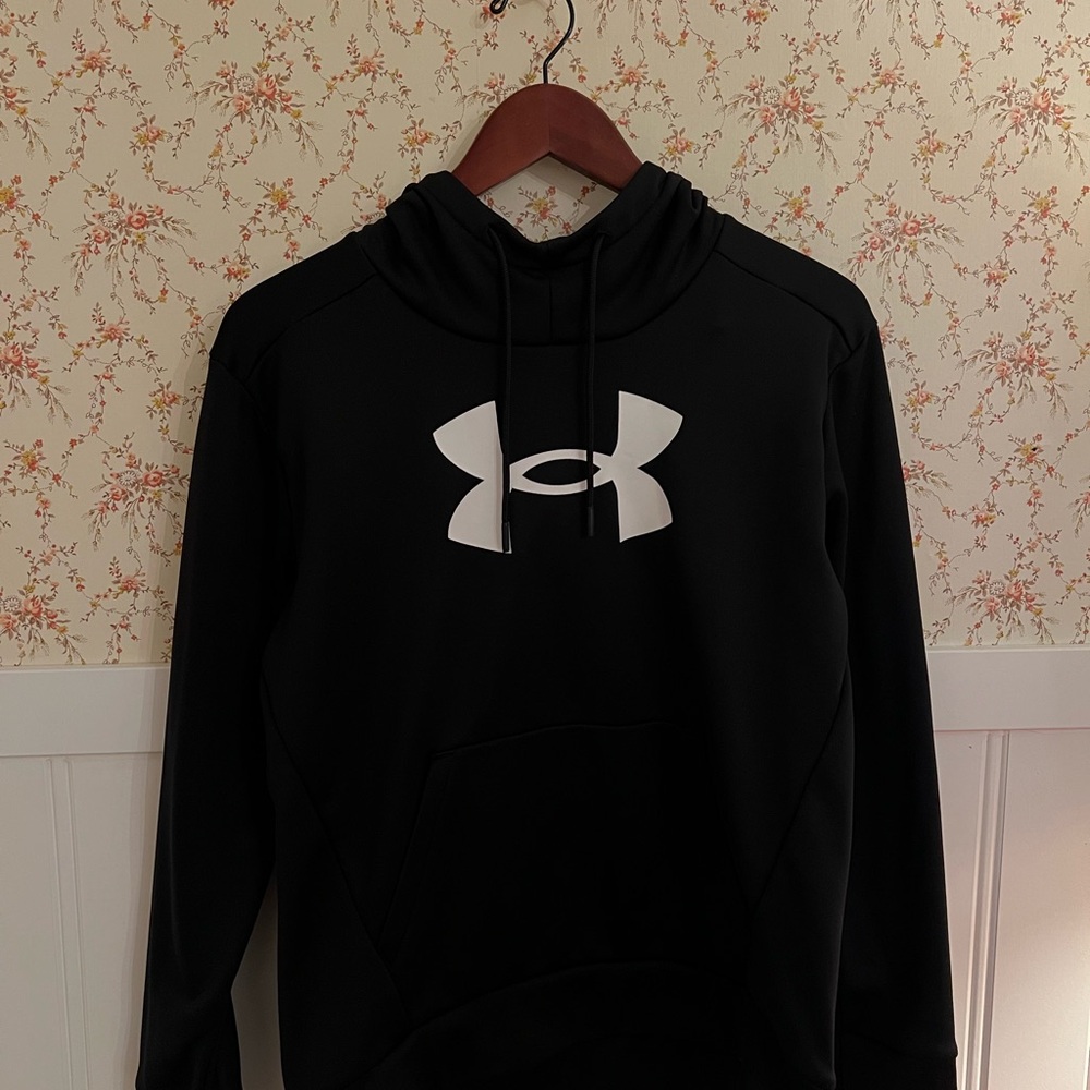 Under Armour black hoodie - Picture 1 of 4